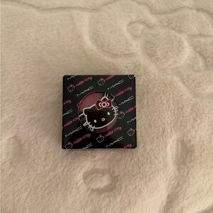 Hello Kitty MAC Blush